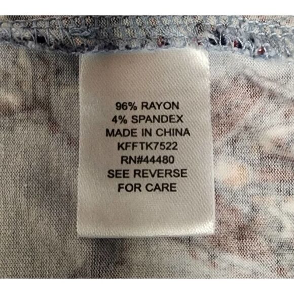 Love Fire Womens Cold Shoulder Top Size L Multicolor Floral V-Neck Short Sleeve - Picture 7 of 7